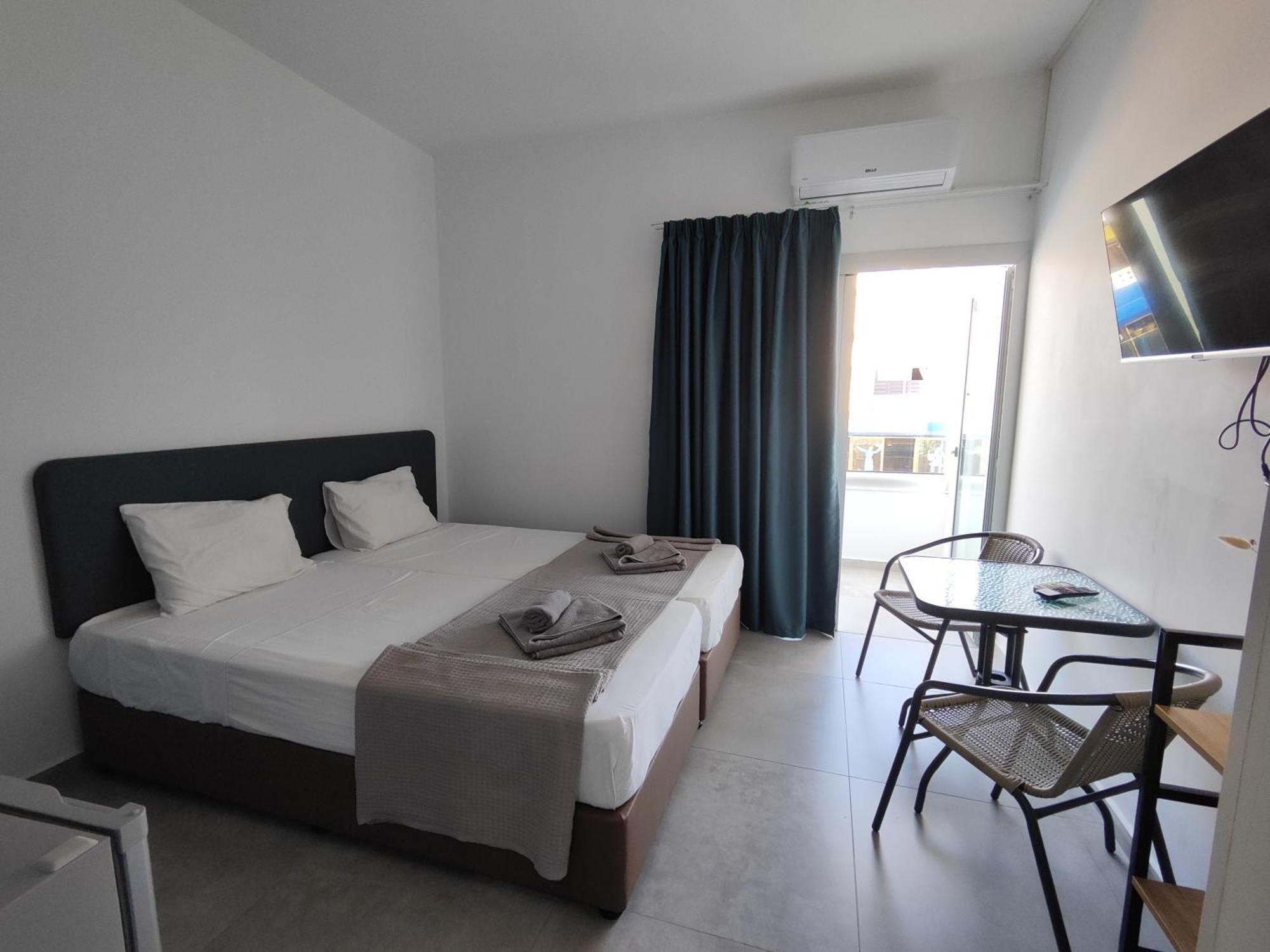 Sun Plaza Suites - Adults Only Ayia Napa Exteriör bild