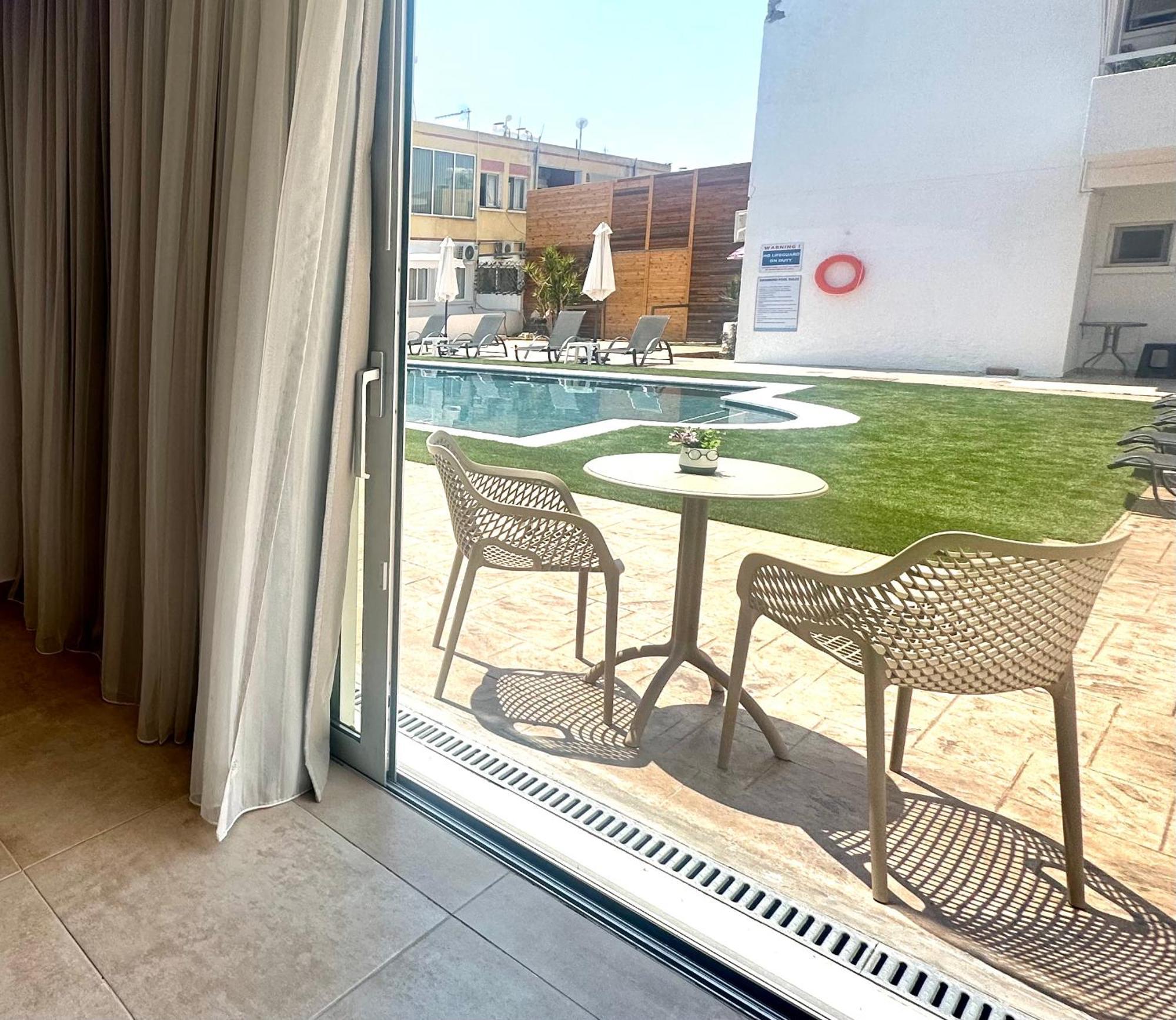 Sun Plaza Suites - Adults Only Ayia Napa Exteriör bild